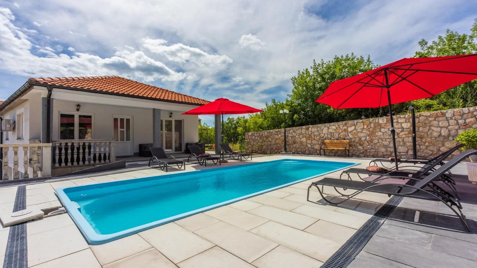 Apartment Mera Bribir