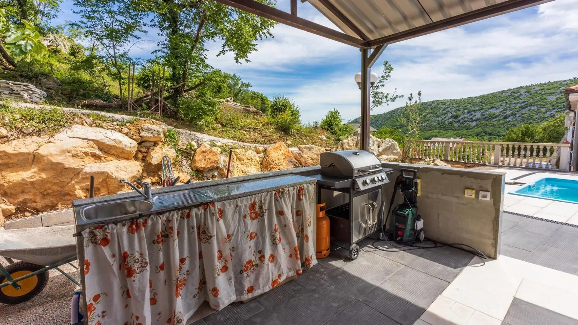 Apartment Mera Bribir